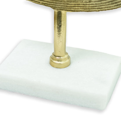 Ornament op voet goud