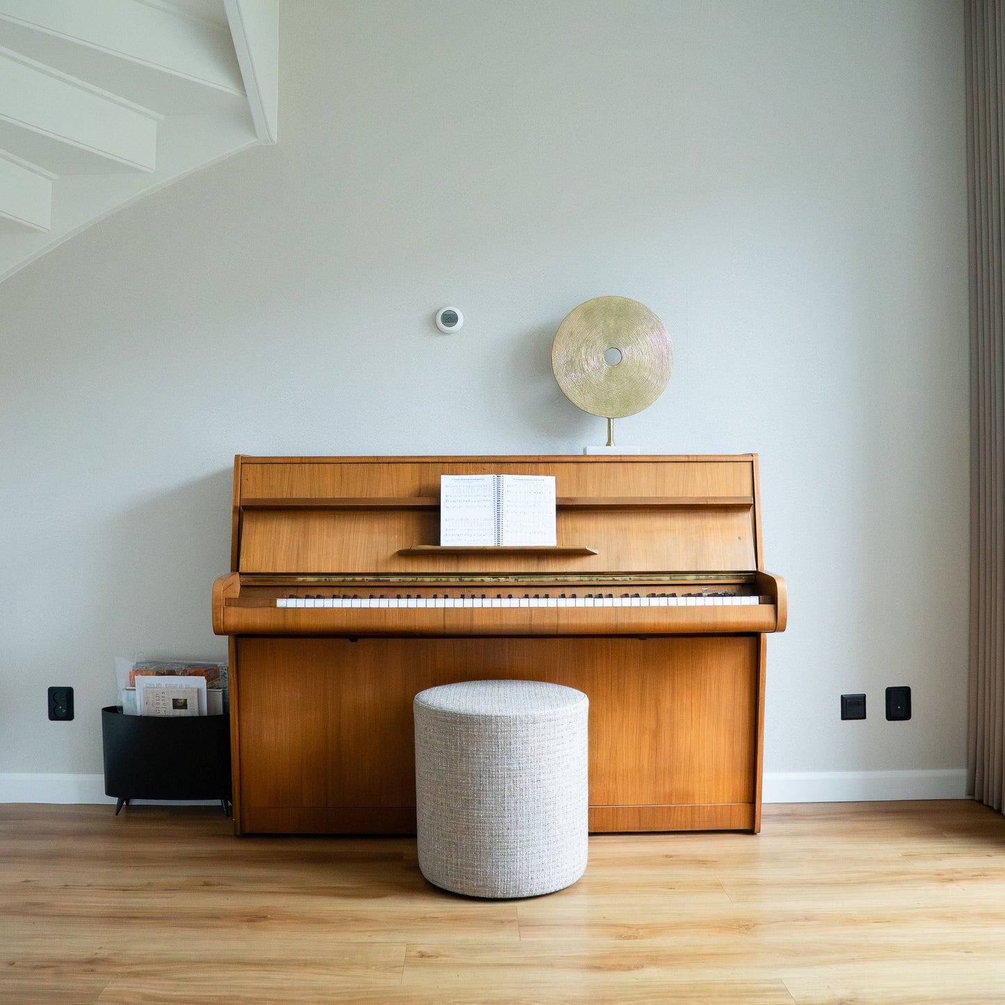 Ornament op voet goud