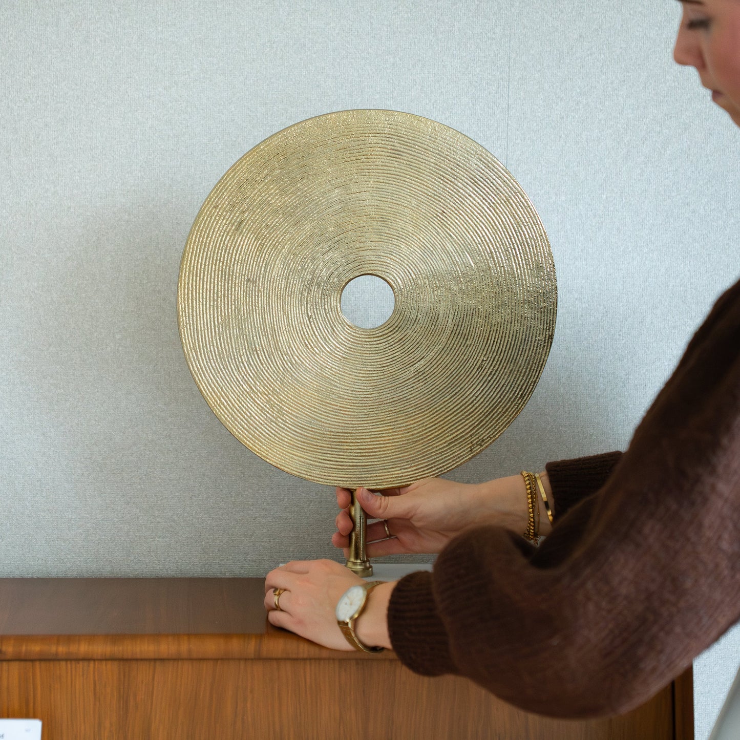 Ornament op voet goud